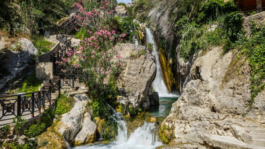 Watervallen-algar-spanje