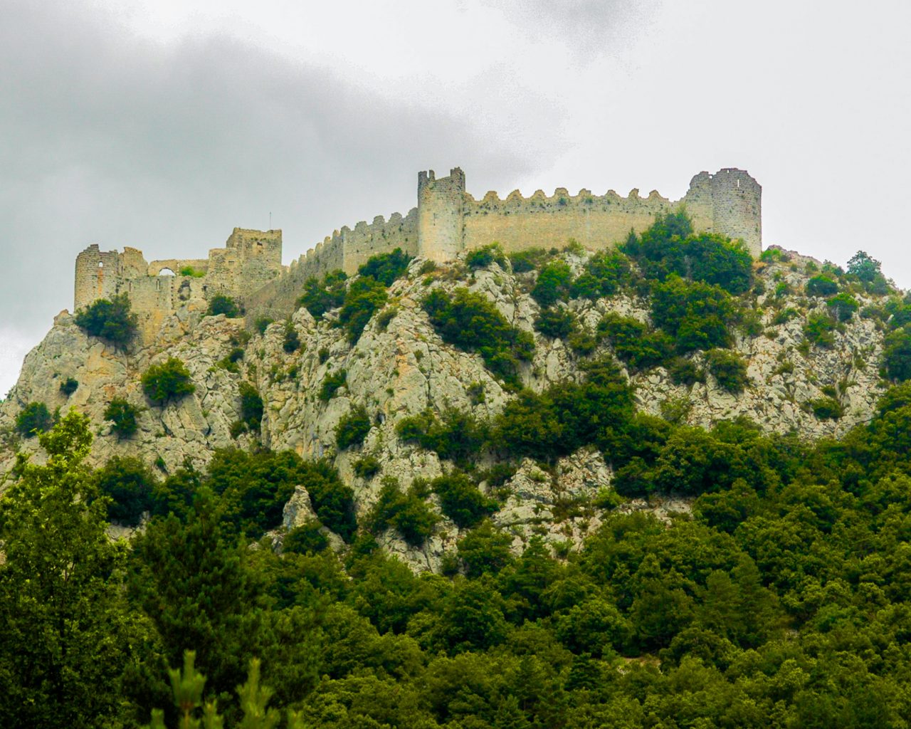 Kasteel-Peyrepertuse-Pyreneeën