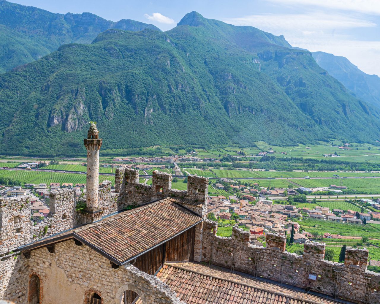 Kastelen-Trentino-Italie-uitzicht-Avio