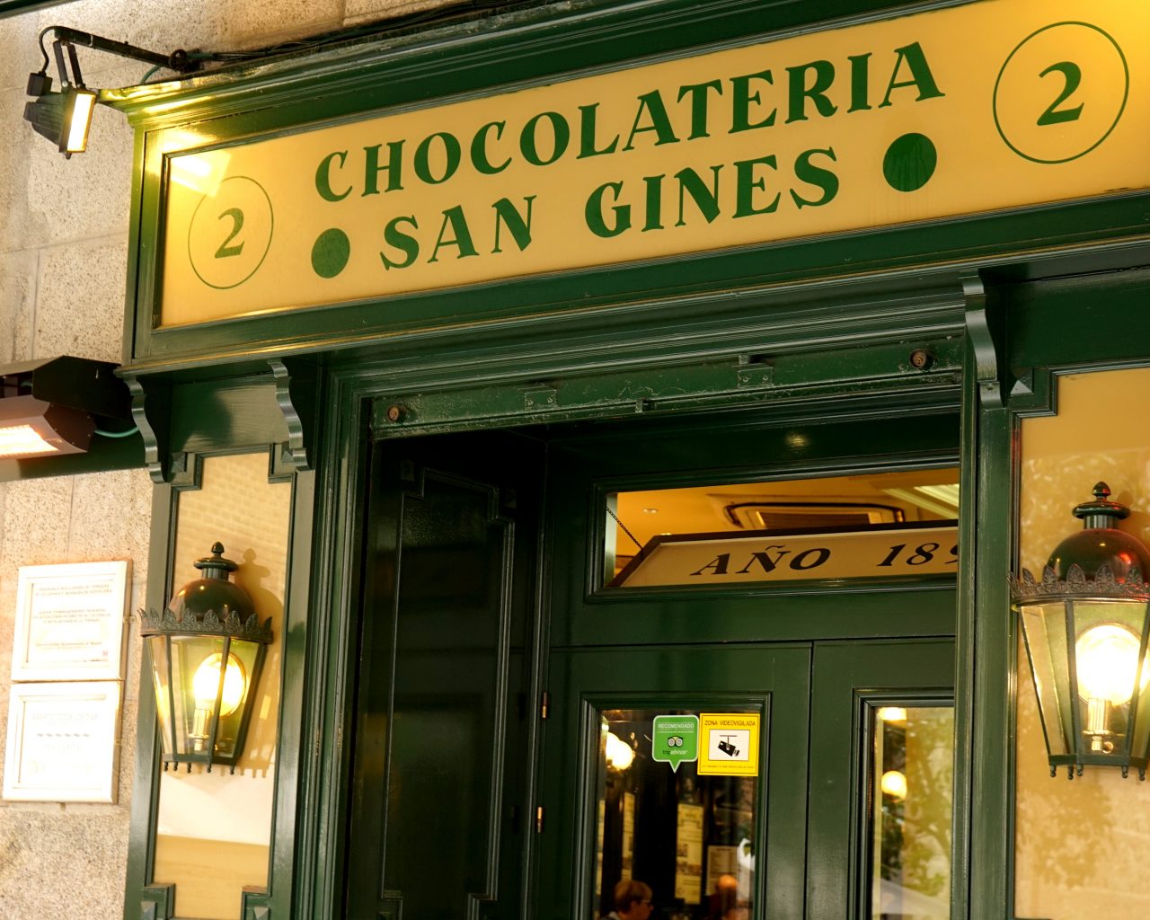 Chocolateria-Madrid-San-Gines