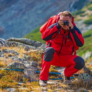 Dan-met-camera-in-bergen