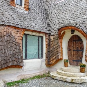 Castelul-de-lut-deur