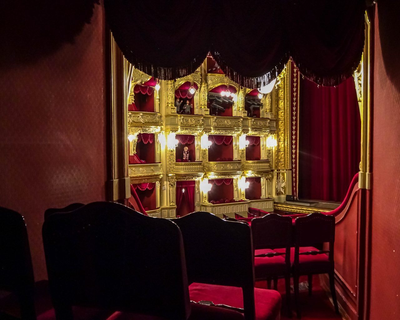 Uitzicht-vanaf-balkon-in-theater-Odessa