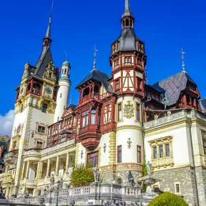 Closeup-Peles-kasteel-in-Sinaia