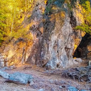 Grot-zwavel-met-Zozo-tours