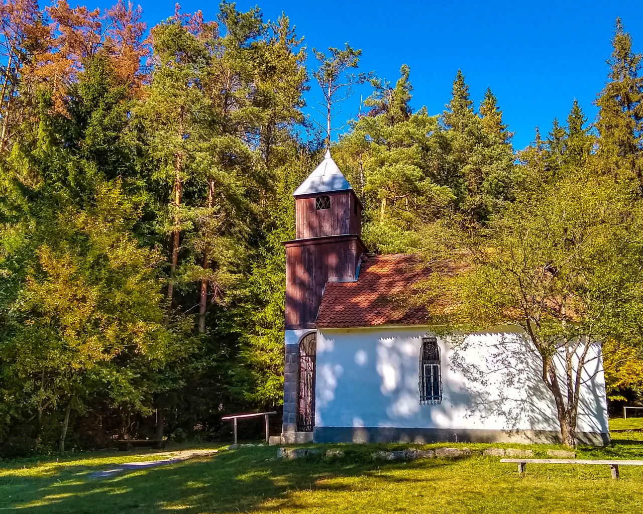 Kerk-bij-Saint-Ana-Lake