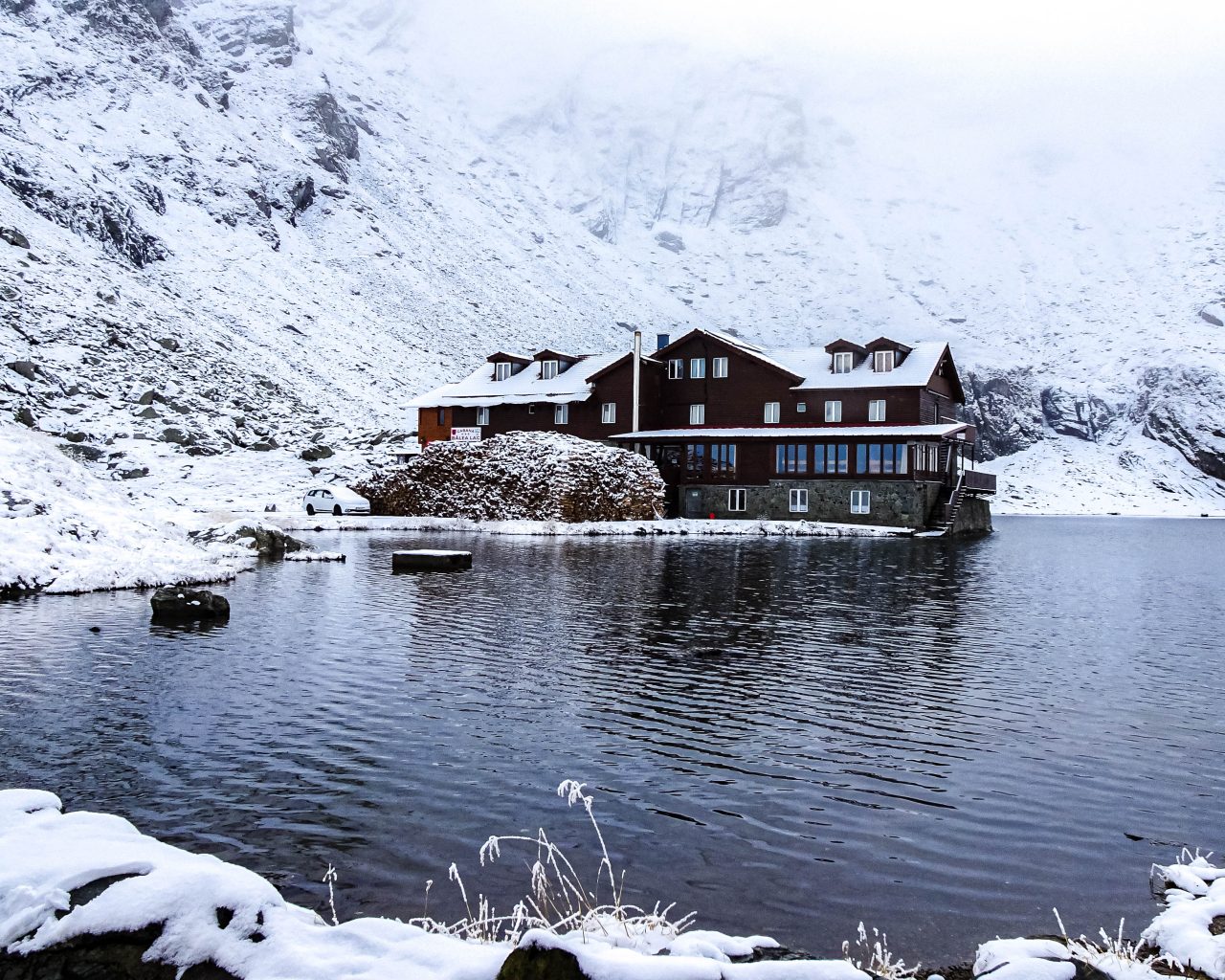 Cabana-balea-lac-roemenie