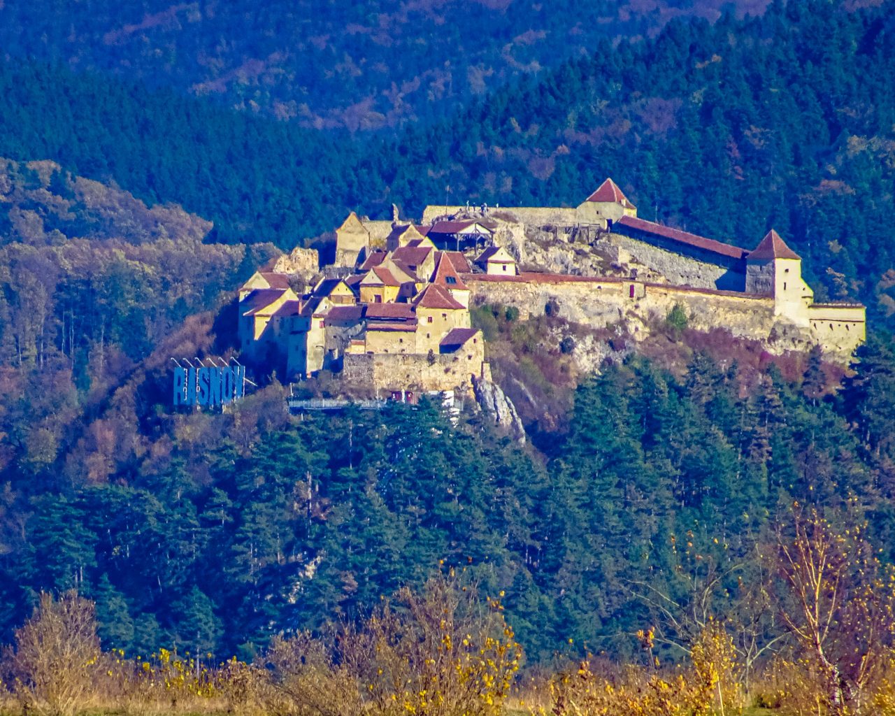 Citadel-van-Rasnov-roemenie