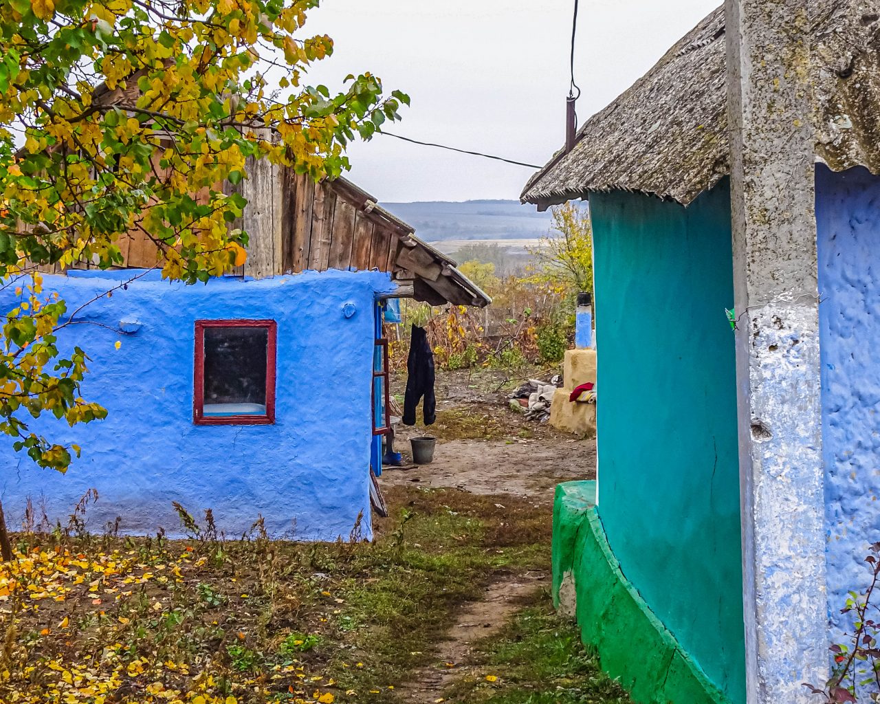 Blauwe-huizen-Horodiste-Moldavie
