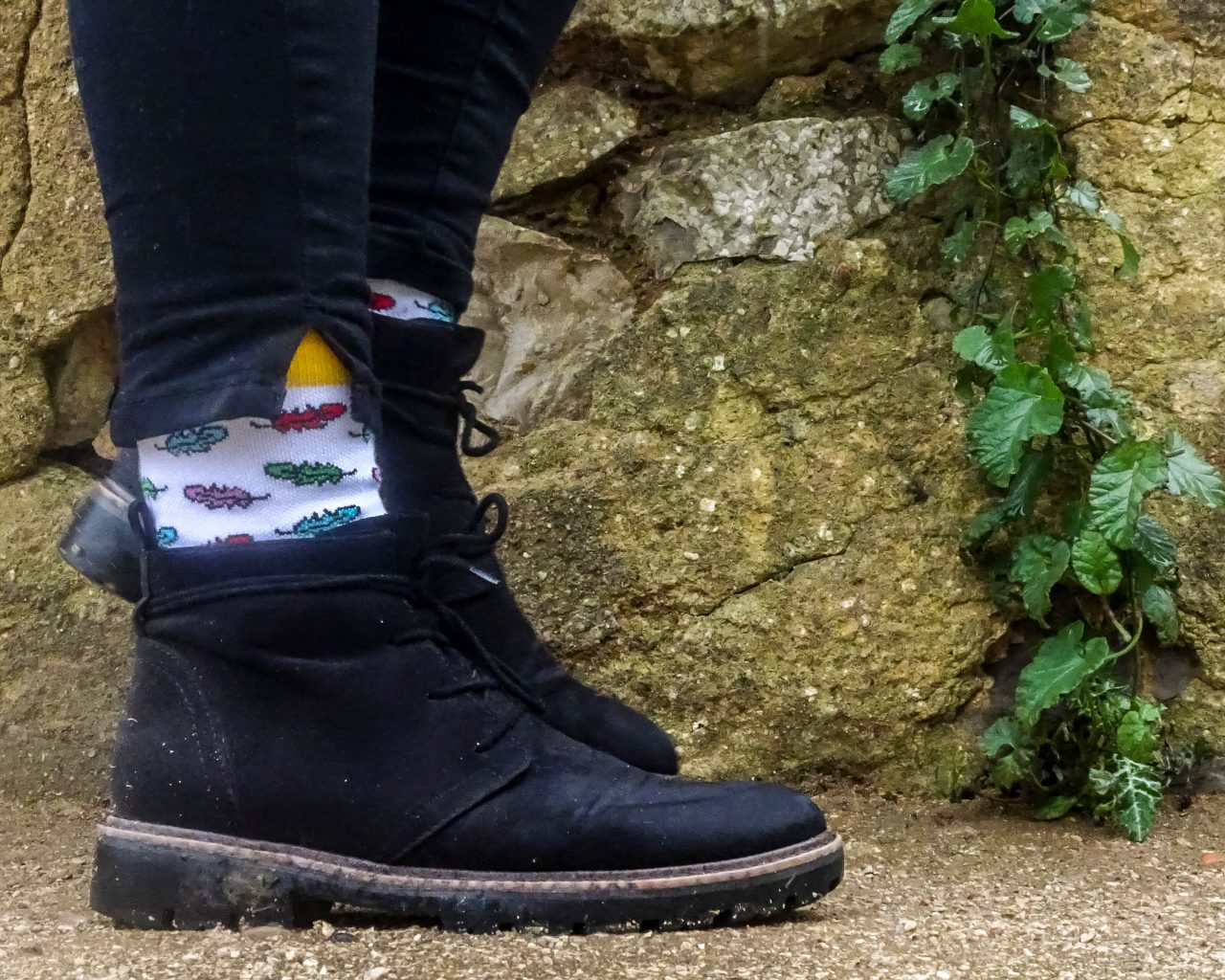 Wandelsokken-Mollysocks-in-gewone-schoen