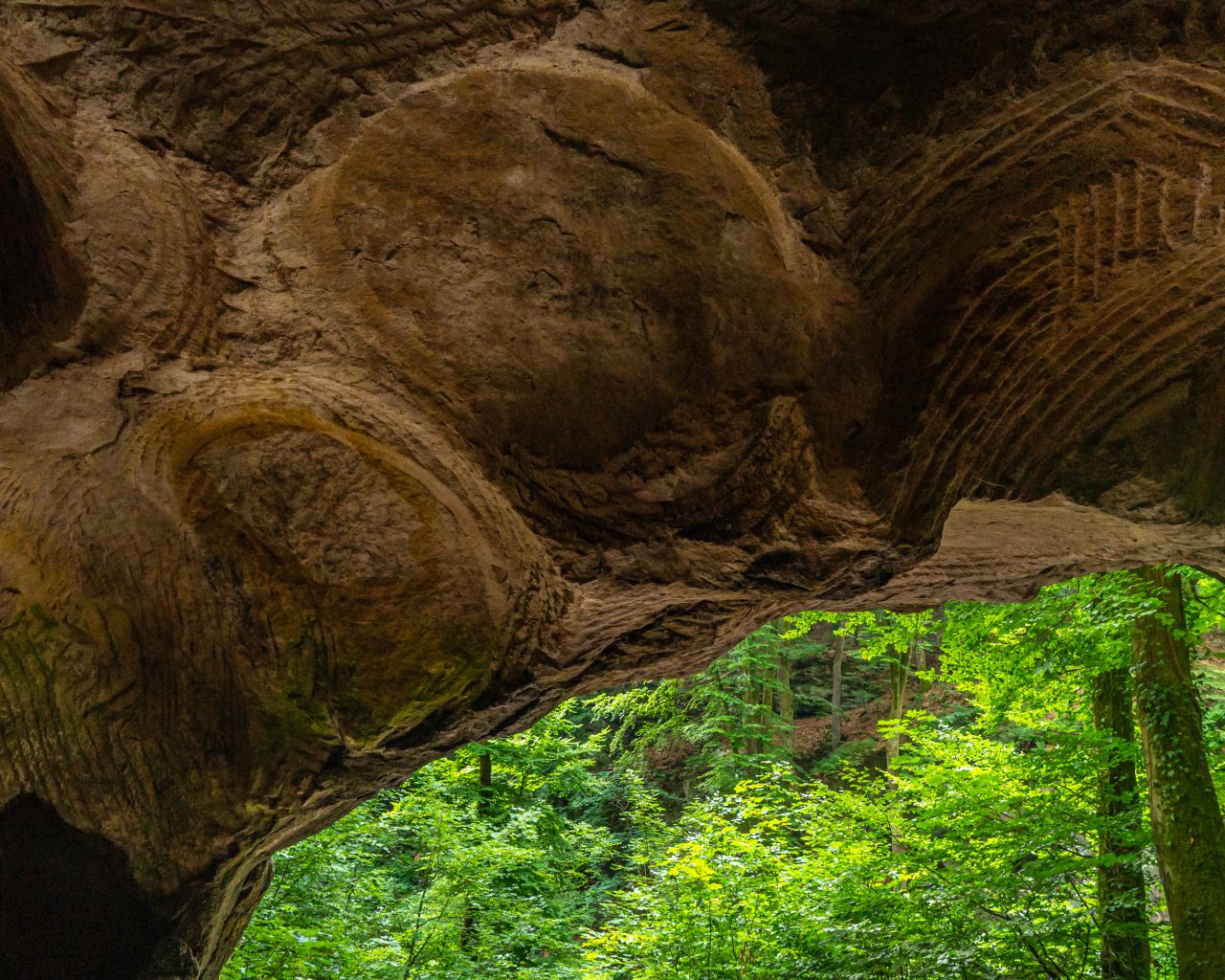 Hohllay-Cave-bij-Berdorf-Luxemburg