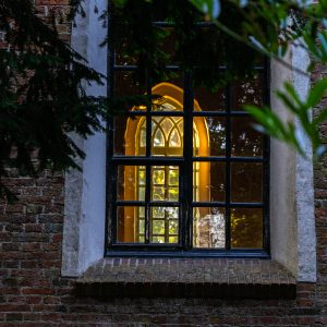 raam-van-kerk-in-Winsum