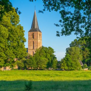 Kerk-Rolde-eindpunt-Pieterpad-etappe-4
