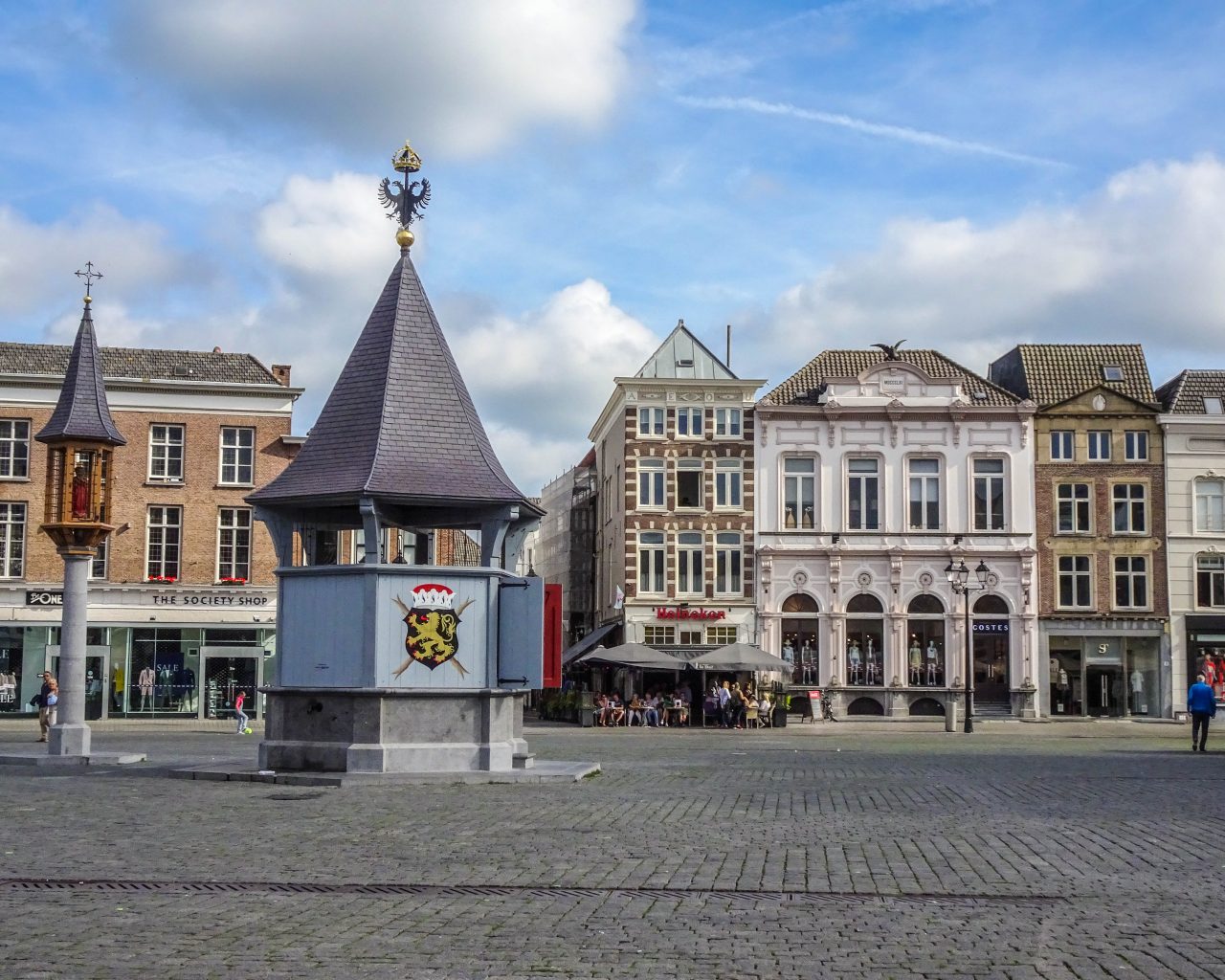 Markt-Den-Bosch