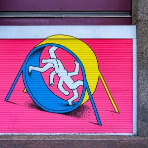 samengesmolten-mensen-in-rad-graffiti