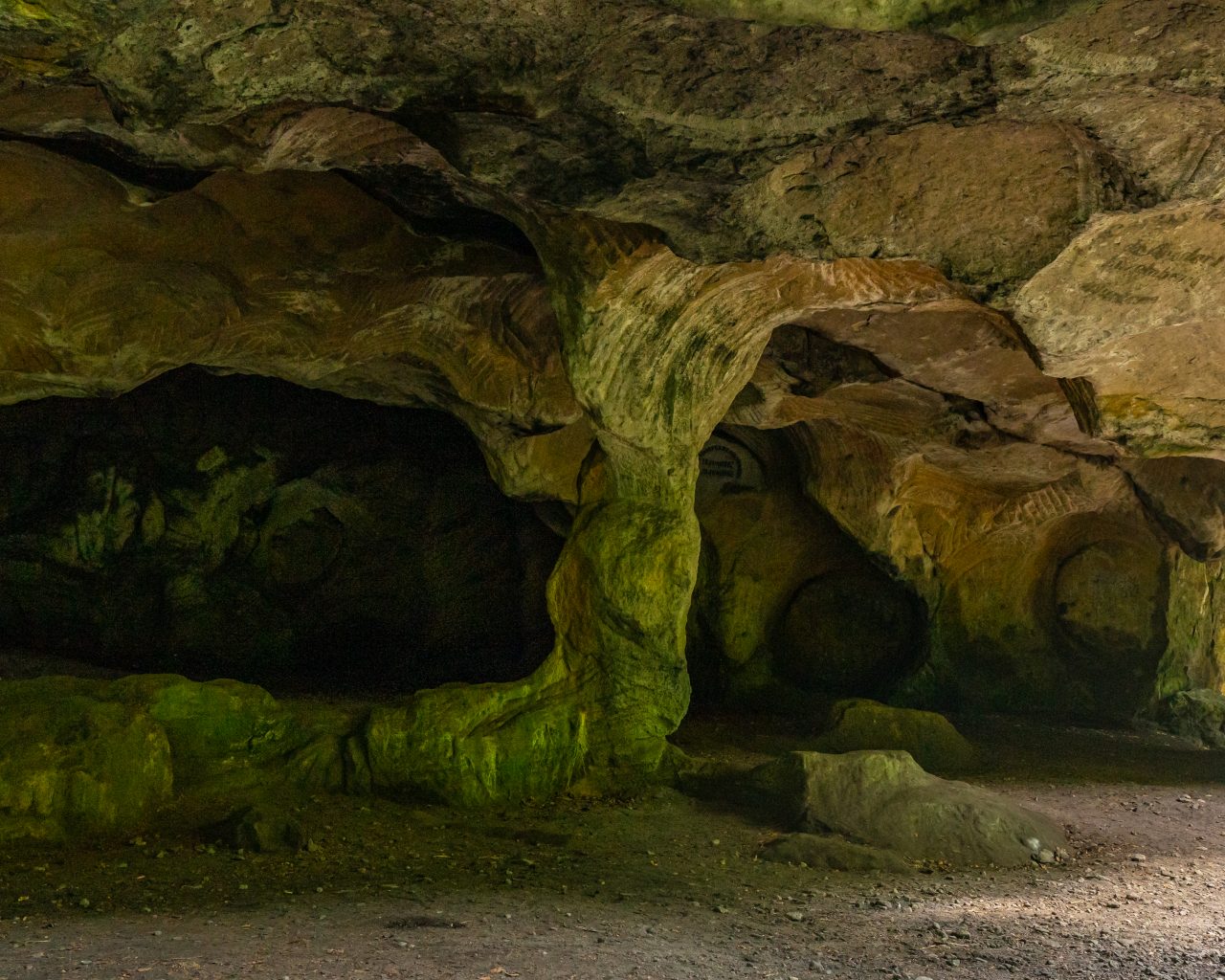 Hohllay-Cave-tijdens-Mullerthal-Trail-route-2