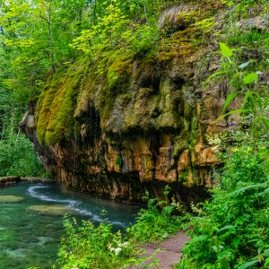 Mullerthal-wandelen-langs-mooie-waterval