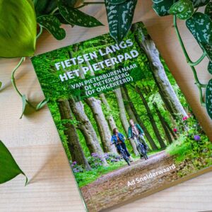 Fietsen-langs-het-Pieterpad-fietsgids-Ad-Snelderwaard