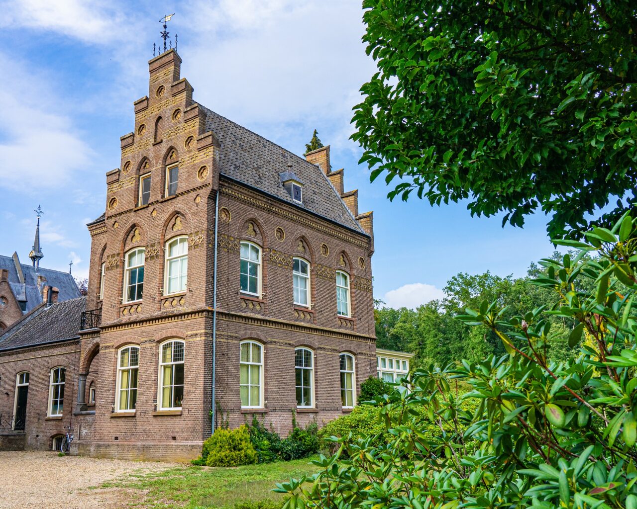 Sint-Willibrorduskerk-mooiste-kerk-Gelderland