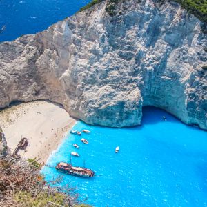 Navagio-beach-met-scheepswrak-Zakynthos