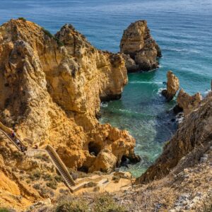 praia-do-camilho-bij-lagos-portugal