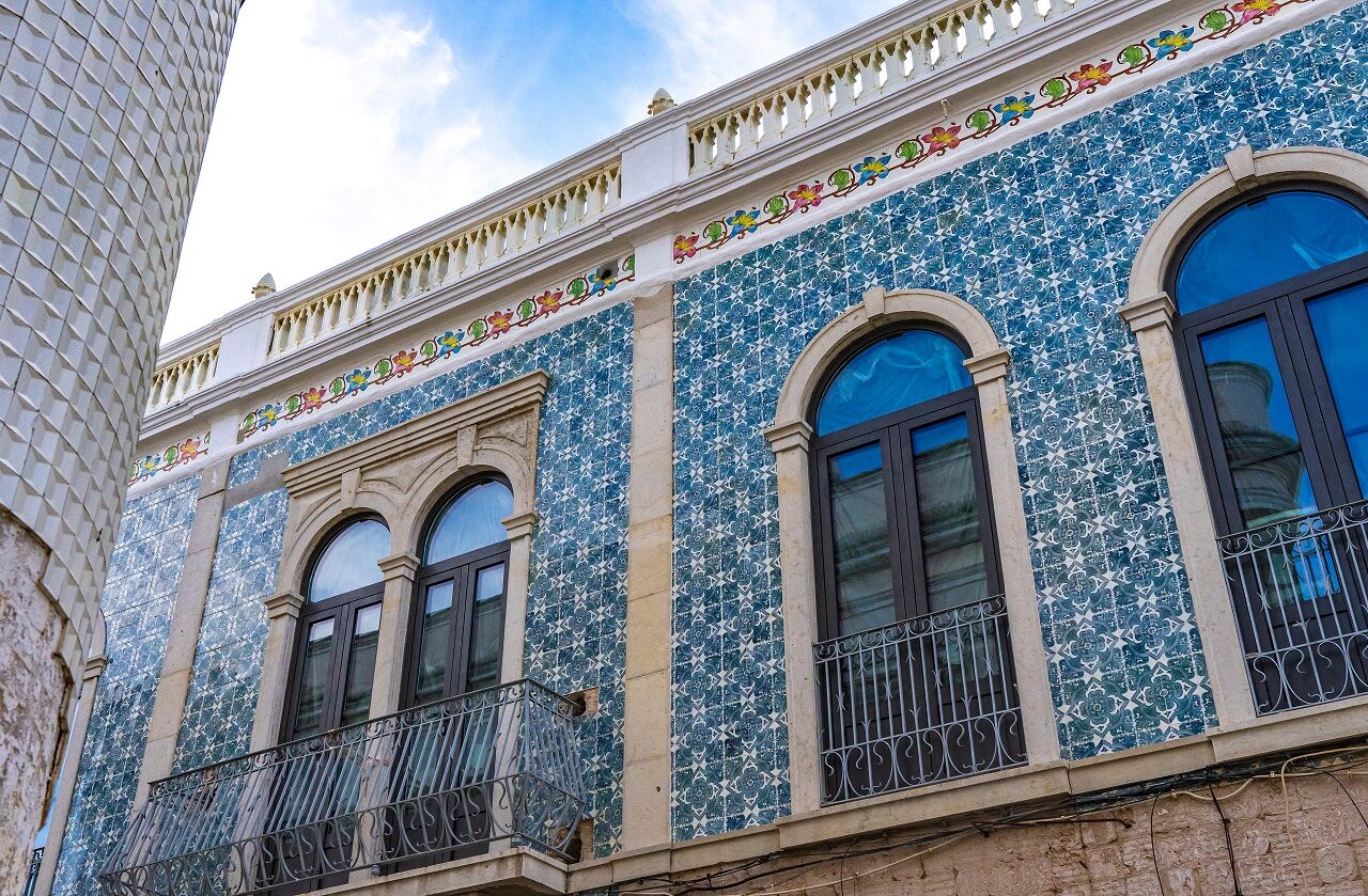 Azulejos-Lagos-in-Portugal