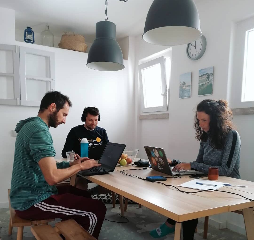 co-working-in-the-magnet-projects