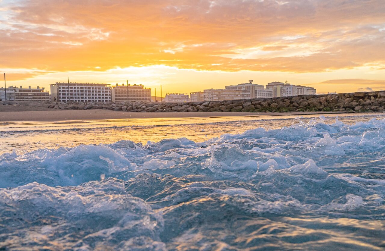 golven-foto-vanaf-water-costa-da-caparica