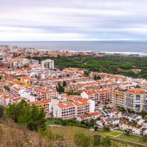 Costa-da-Caparica-vanaf-de-heuvel