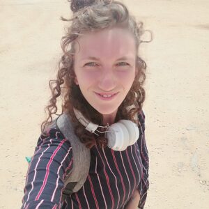 jessica-in-woestijn-siwa