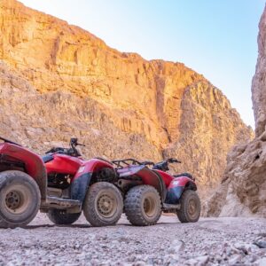 Quads-in-woestijn-Sinai-Egypte