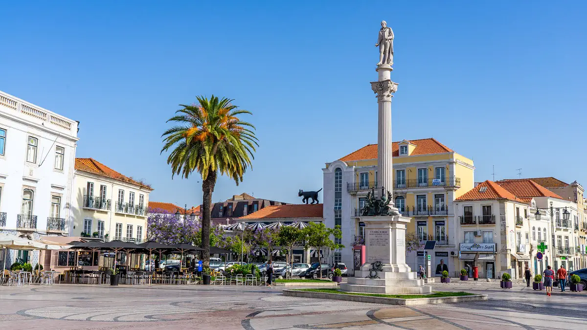 Plein-in-Setubal-binnenstad