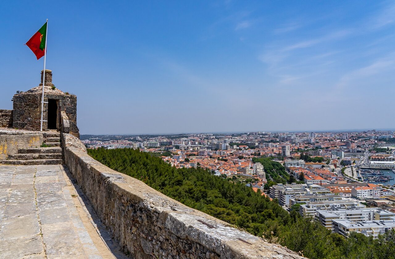 uitzicht-vanaf-forte-sao-filipe-setubal-bezienswaardigheden