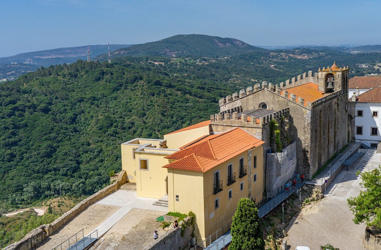 Kasteel-van-Palmela-bij-Setubal