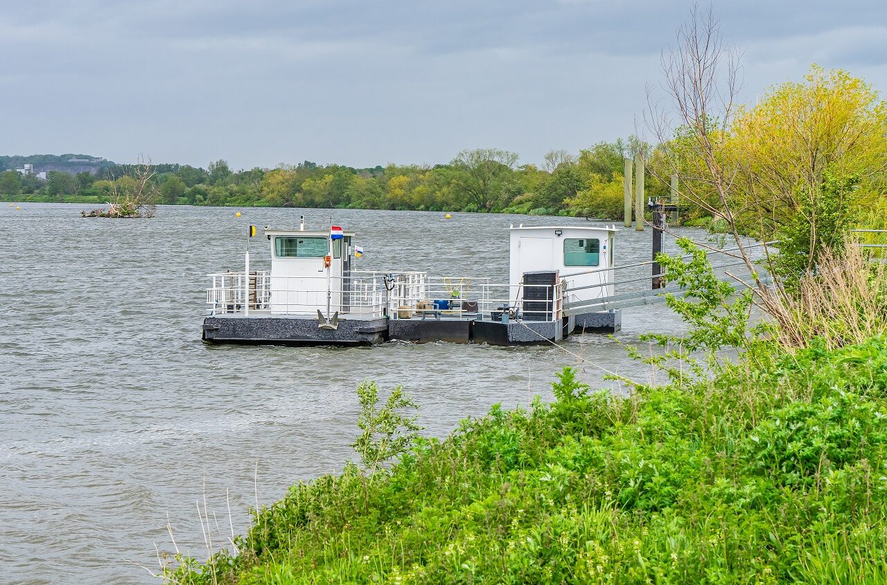 Veerpont-Eijsden-Lanaye