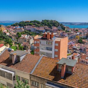 Lissabon-vanaf-miradouro-senhora-do-monte