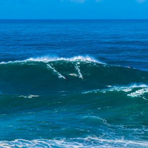 Nazare-gigantische-golven-Portugal