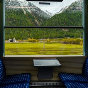 Uitzicht-raam-Bernina-Express