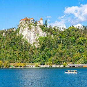 Meer-van-Bled-met-Kasteel