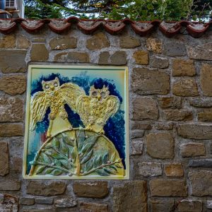 Straatversiering-uilen-Piran-Slovenie