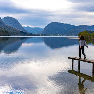 Jessica-bij-Lake-Bohinj-Slovenie