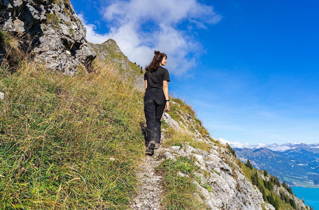 Jessica-op-wandelpad-Harder-Kulm-Augstmatthorn