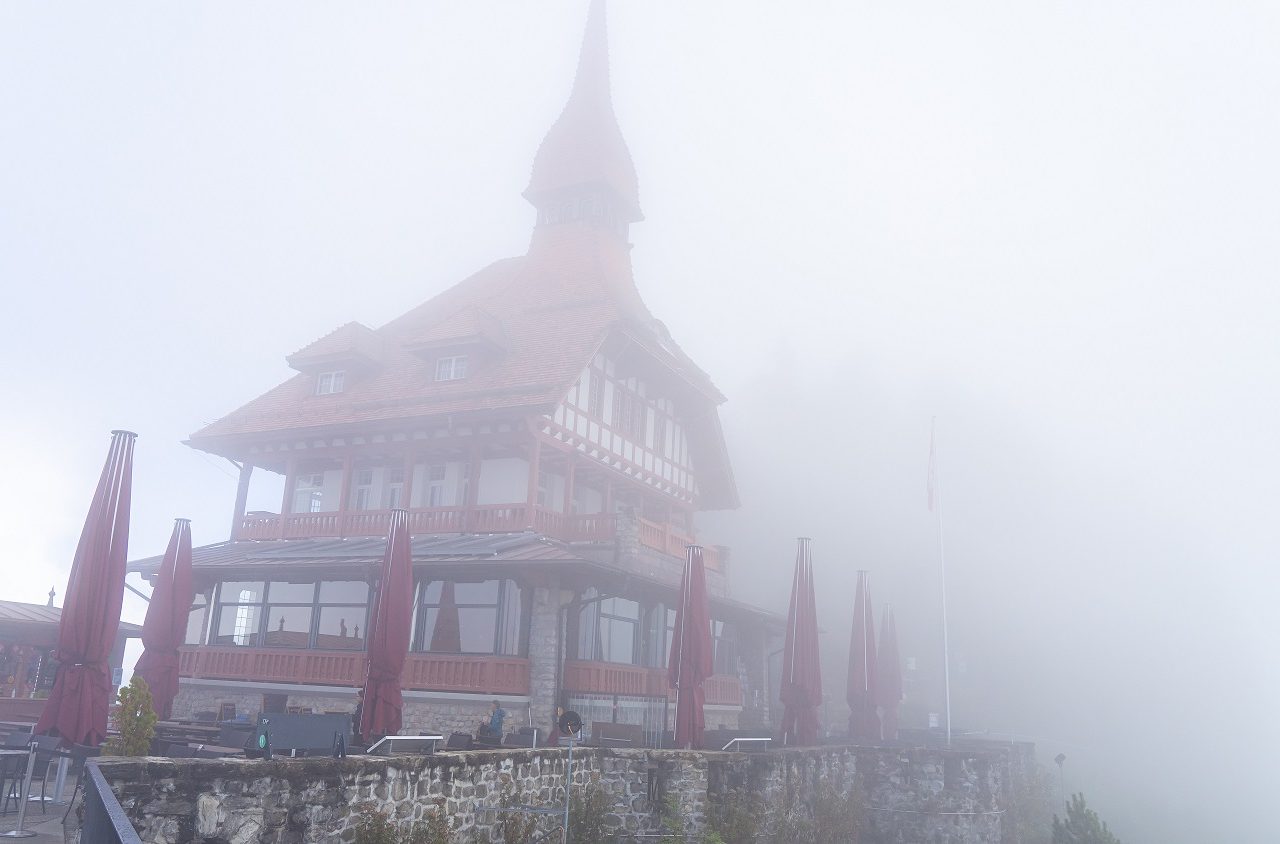 Hotel-Harder-Kulm-in-mist