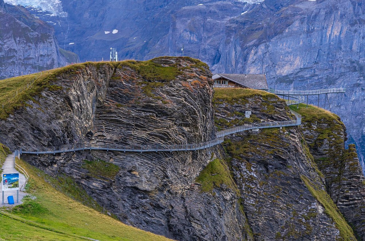 First-Cliff-Walk-bij-Grindelwald