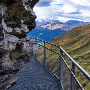 First-Cliff-Walk-bij-Grindelwald-Zwitserland