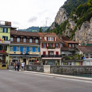 Straat-in-Interlaken-Zwitserland