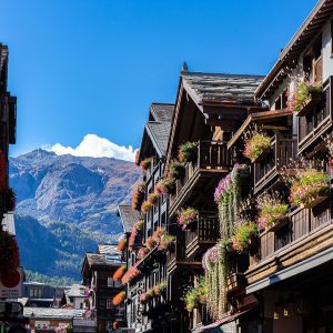 Houten-gevels-Zermatt-Zwitserland