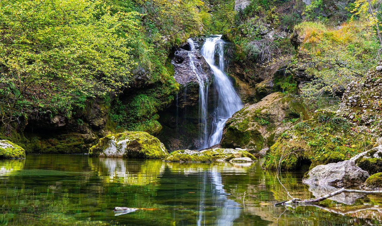 Wandelen-watervallen-Slovenië-outdoor