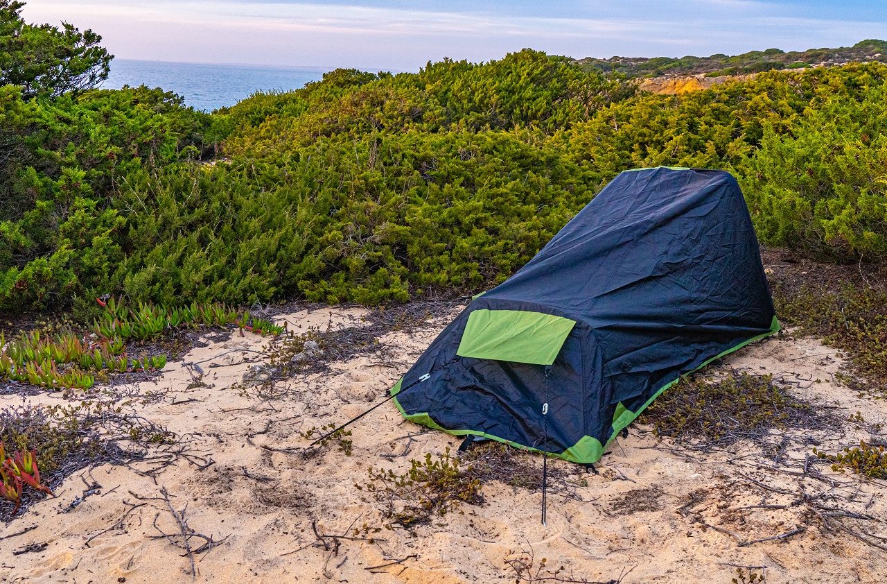 Tent-tijdens-kamperen-Portugal