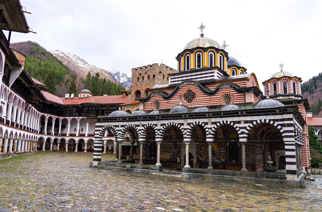 Rilaklooster-uitje-vanuit-Bansko-Bulgarije